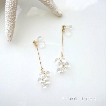 しずくのイヤリング （ 金属アレルギー対応）