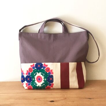 帆布とヴィンテージ生地の大きめトートバッグ