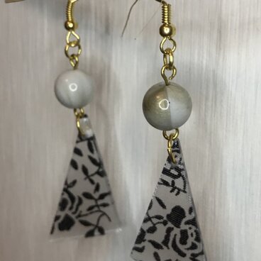 ボタニカルピアス 4