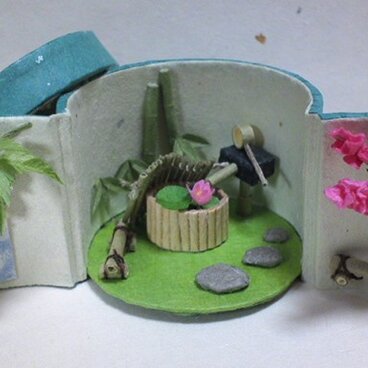 睡蓮とサルスベリ