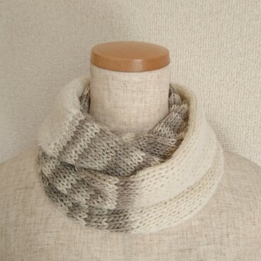 アルパカスヌード☆オフホワイト×クリーム