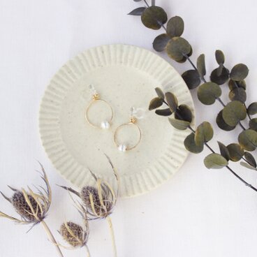 〈送料無料〉一粒パールのサークルイヤリング【14kgf】