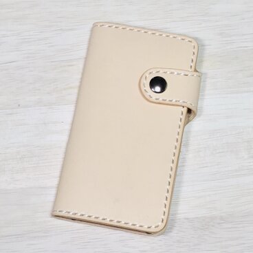 ヌメ革　iPhone 7 & 8　手帳型ケース　タイプ１