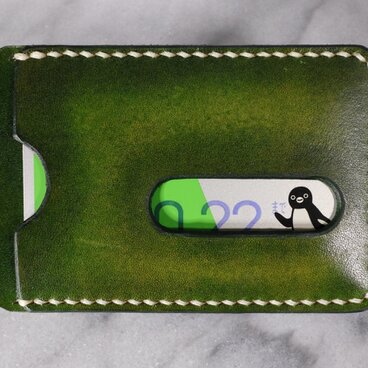 【送料無料】【名入れ可】手染めの本革パスケース【緑】