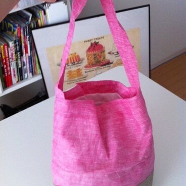フレンチリネン　トートバック　ピンクレッド