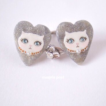 lady white cat♡シルバーハートと白猫ちゃんの耳飾り