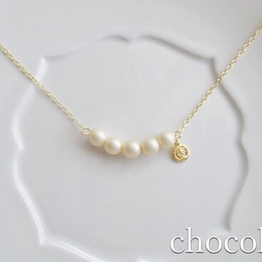 チェコガラスパールのふんわりネックレス