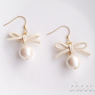 ミニリボン×コットンパールピアス