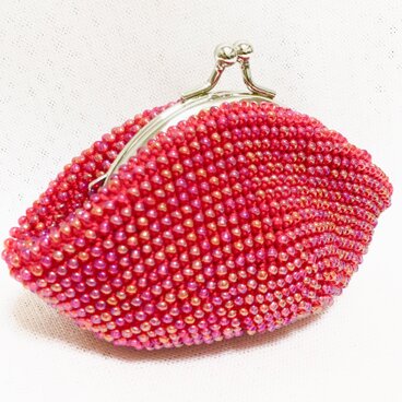 オーロラレッドのがま口