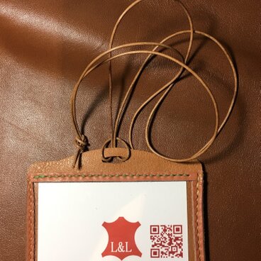 レザーIDケース（カーキ・ブラウン）