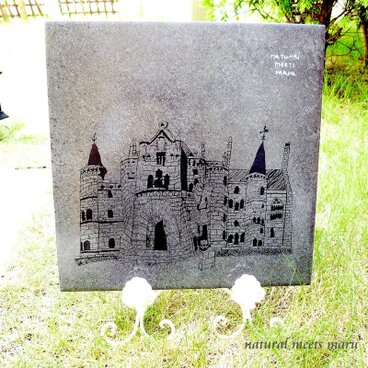 タイル彫刻　お城　グレー　Lサイズ