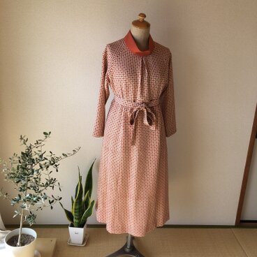 着物リメイク　小紋スタンドカラーワンピース