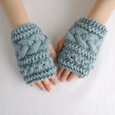 大人のためのハンドウォーマー［太糸blue藍染め Lot.B］