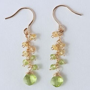 14kgf ペリドットのグラデーションピアス