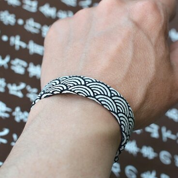 和風ブレスレット 青海波・白15 レザー