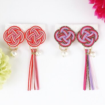 アシンメトリーのゆらゆら水引ピアスorイヤリング