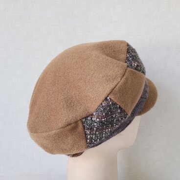 魅せる帽子☆カシミヤで暖かく♪イタリアンウールのベレー風キャスケット～キャメル