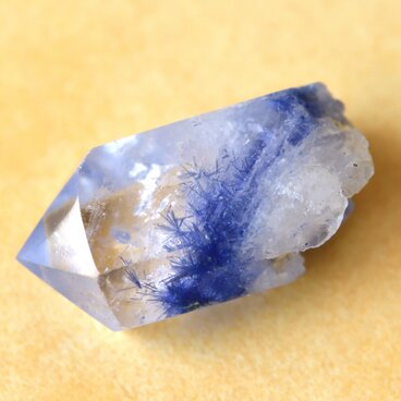 デュモルチェライトインクォーツ・ポイント　星の杖　ブラジル産　22cts./原石・鉱物