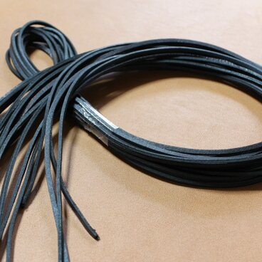 本革紐(ブラック)3mm幅×1M×10本　裏面（床面）毛羽処理済