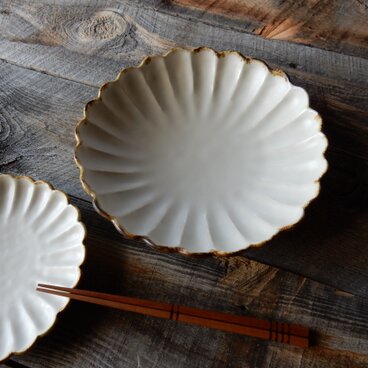 輪花大皿(白マット)