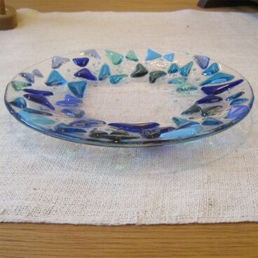 おしゃれで可愛いカラフルなガラスのお皿（Ｄ００２）