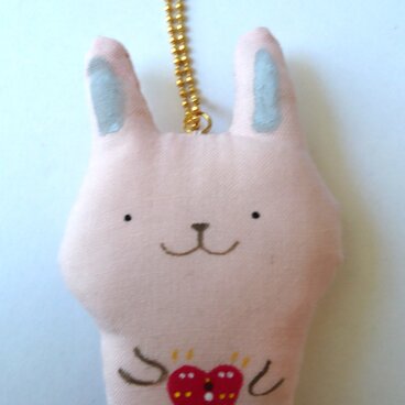 うさぎ ハート ミニぬいぐるみ ストラップ