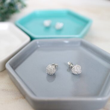 [silver999] 純銀クロッシェボールスタッドピアス