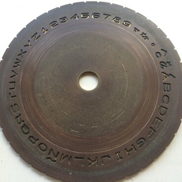 【ラッピング＆リング内側の刻印　- Wrapping & Engraving -　】