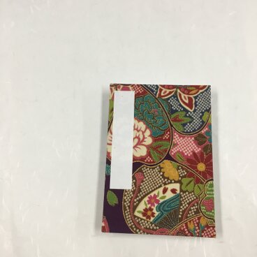 紫色 和柄と花模様/御朱印帳【中】