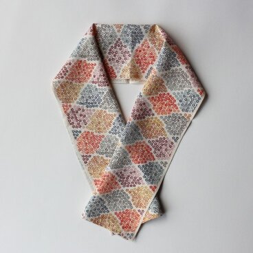 虹色こでまりの半襟