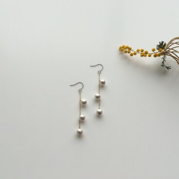 揺れるコットンパール