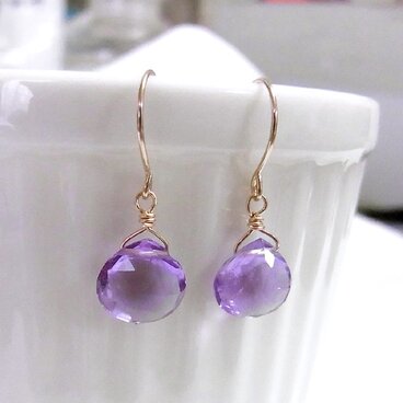 K18 しずくアメジストマロンピアス