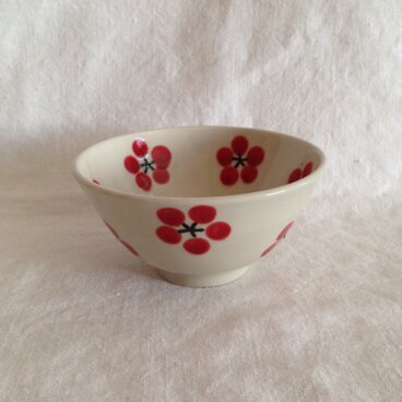 白磁茶碗(紅梅)