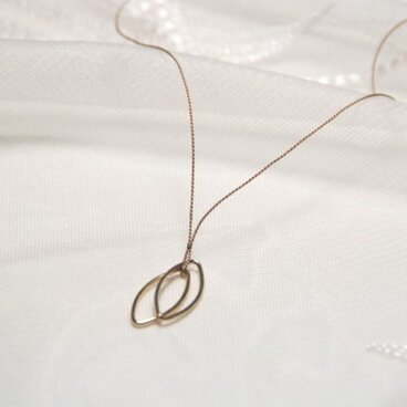 【再販】ｋ14ｇｆ．ゴールドリーフのロングネックレス