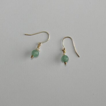 アベンチュリン　ピアス