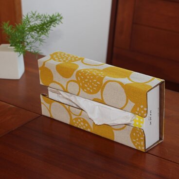 ✧新商品 ティッシュケース・マグネット式・冷蔵庫やスチール製デスク脇に