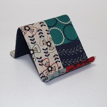 北欧柄スマホスタンド✧スマホの指定席に