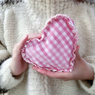 ハートのふかふかポーチ-PINK-