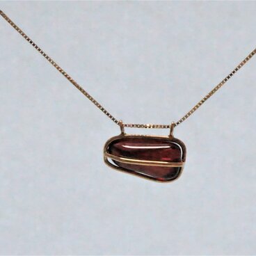 キャンディーペンダント（ガーネット）