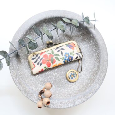 リバティ[エデナム]のがま口印鑑ケース メタル朱肉付き