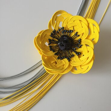 水引 アネモネのクリップ&ブローチ