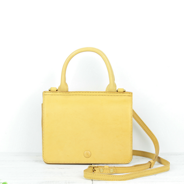 本革 お洒落感たっぷり ワンハンドルバッグ＆ショルダーバッグ