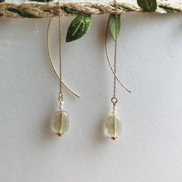 ドイツ製ビーズのシンプルアメリカンピアス