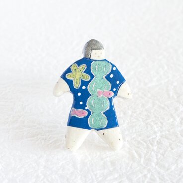 オヨヨちゃんブローチ（海とさかなの夢）