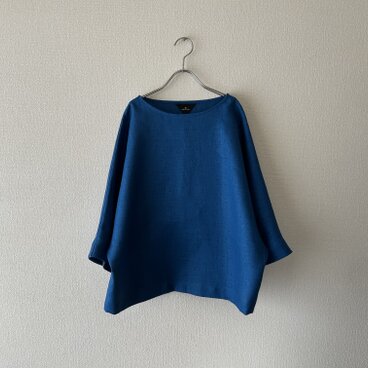 たっぷりしたお袖のフレアー感がきれいなトップス　リネン100％【着丈延長オプションあり】ブルー