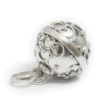 ✼送料無料✼宇宙スパイラルのガムランボール༺揺らすとシャラン♪癒しの音色•*•ヒーリングペンダント༻ 直径12mm/SILVER