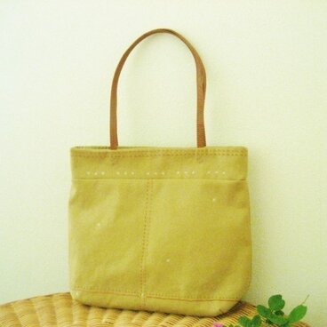 帆布のバッグ・いろづき