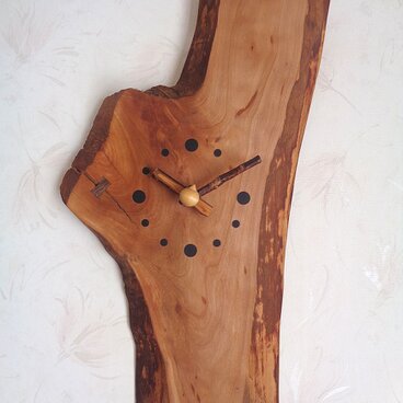 天然木の山桜のかけ時計