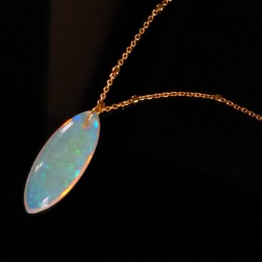 K18 エチオピア産 天然オパール ネックレスチャーム