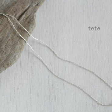 カレンビーズ+淡水パールのネックレス